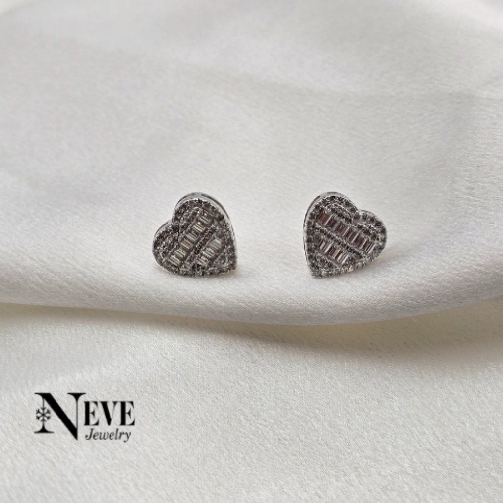 Sterling Silver 925 Moissanite Baggutte Heart Shaped Screw Back Earrings